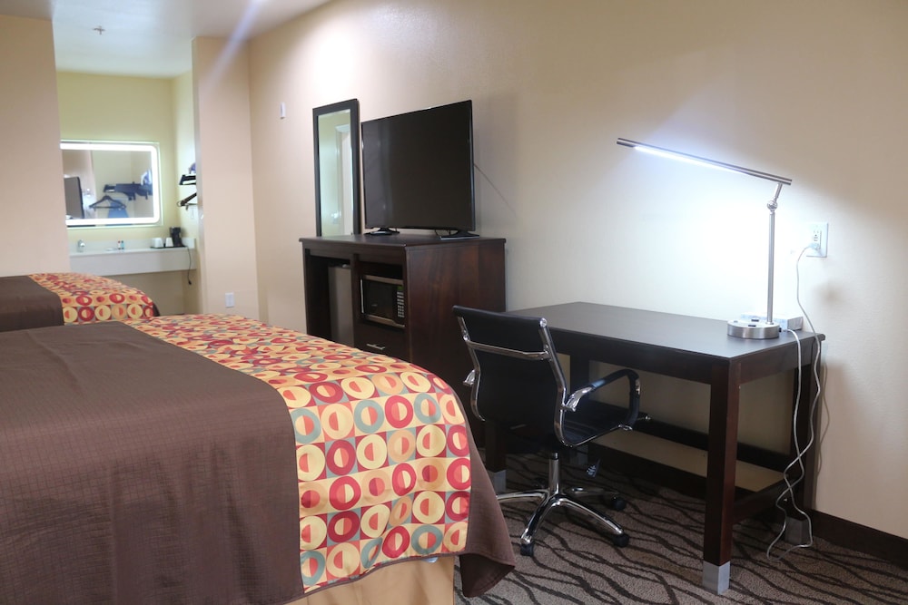 Express Inn & Suites - Bush Airport 11/34