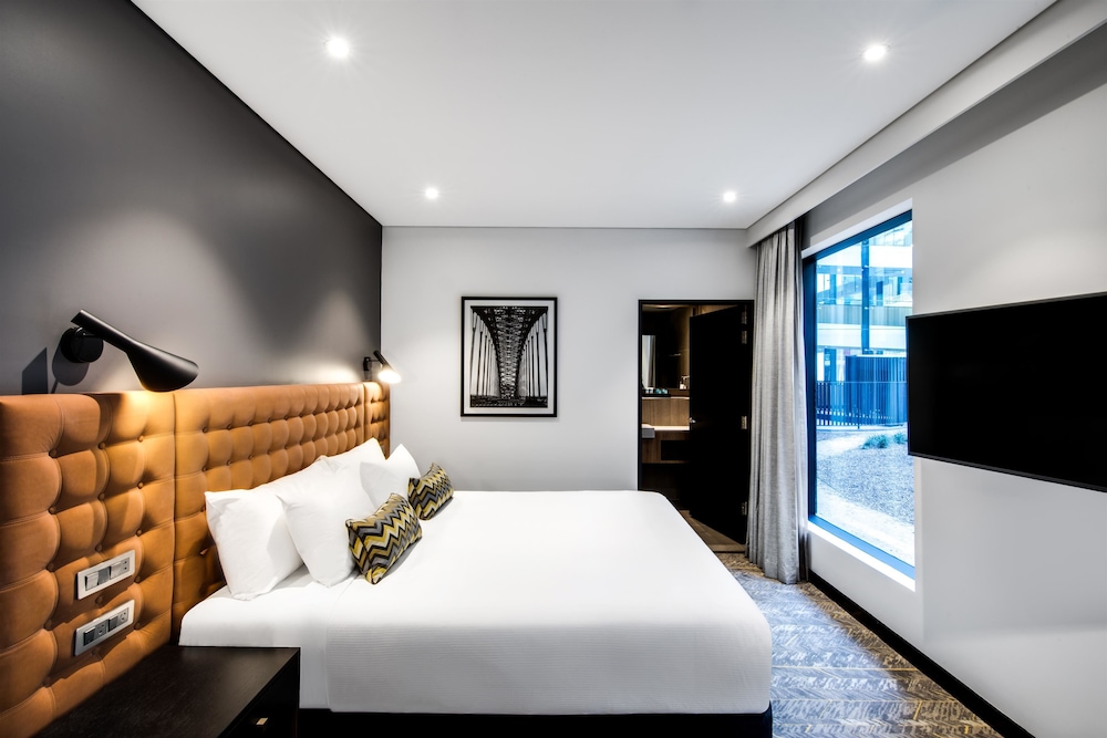 Vibe Hotel North Sydney 15/31