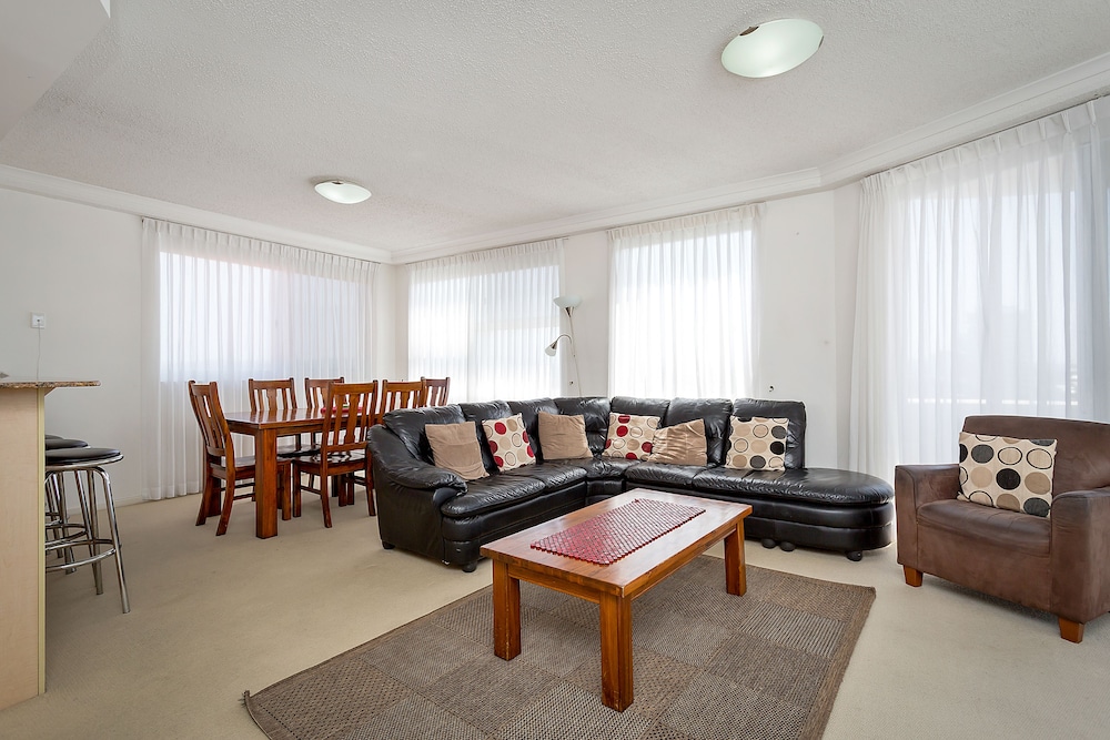 Kirra Beach Apartments 59/78