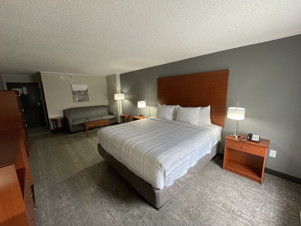 Best Western Lexington Inn 8/40