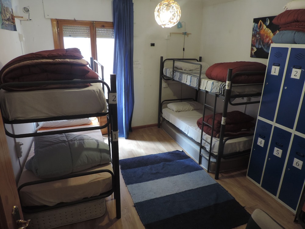 Hostal El Cascabel 35/75