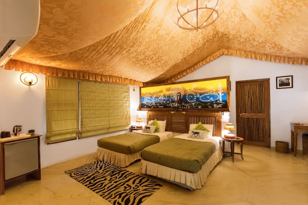 Pench Jungle Camp 25/71
