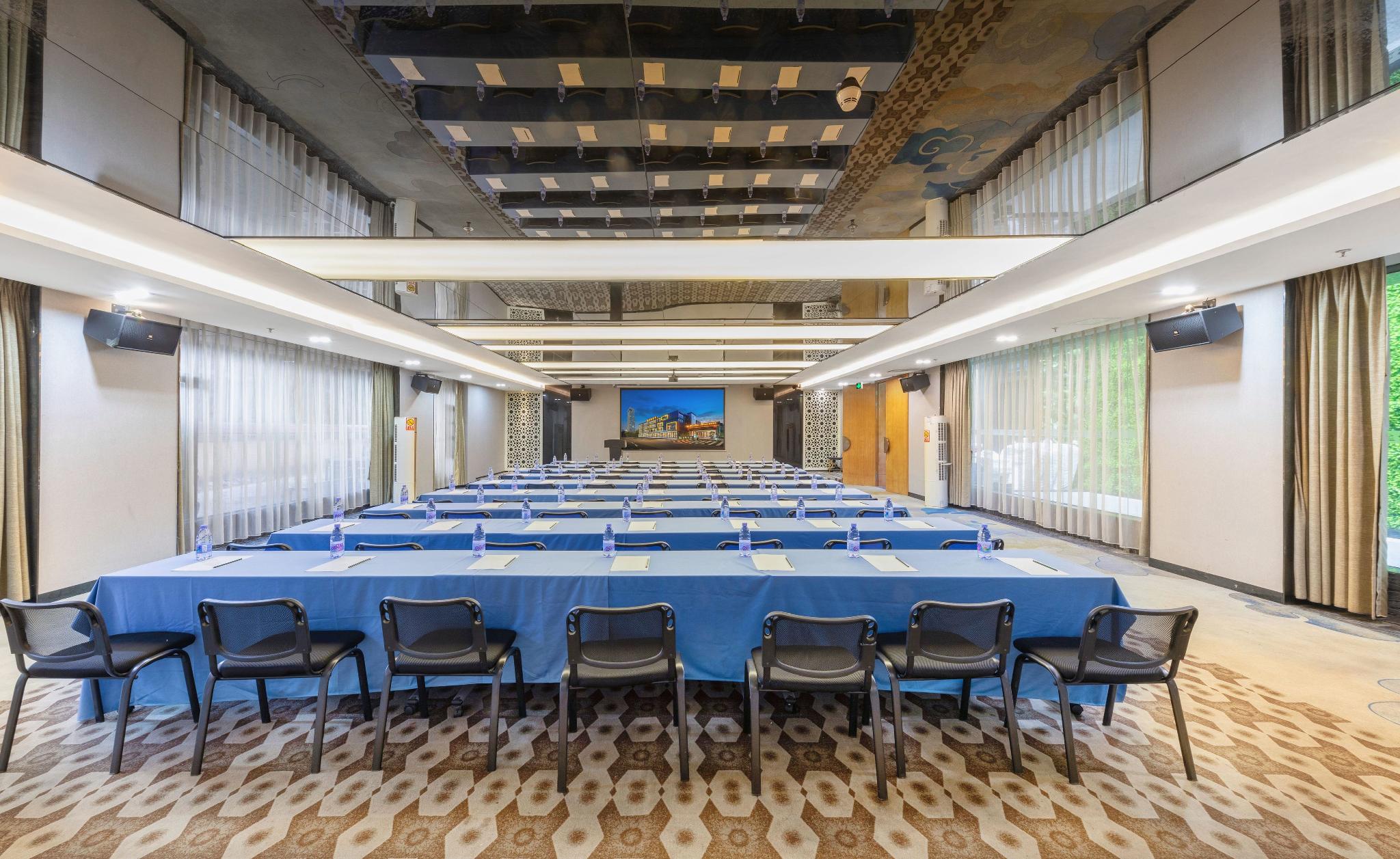 Yunzhu No.1 Hotel (Guangzhou Olympic Sports Center, Tianhe Zhucun Metro Station Branch) 22/24
