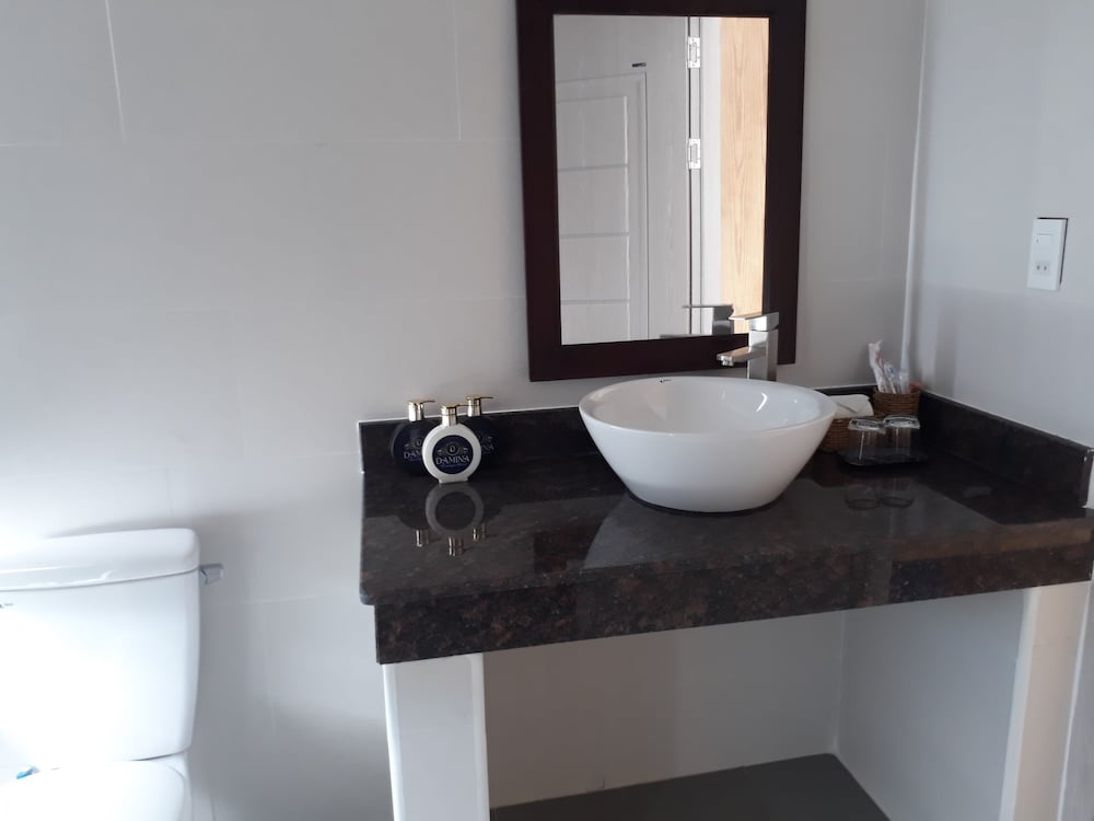 Damina Boutique Hotel - Hostel 23/25