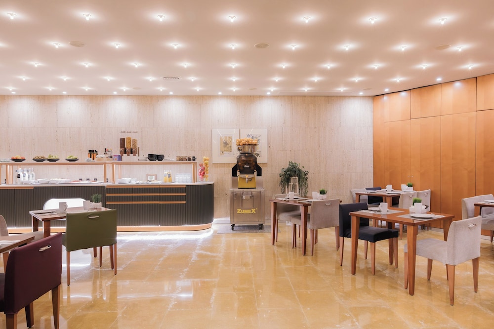 Hotel Castellon Center Affiliated By Melia 35/48