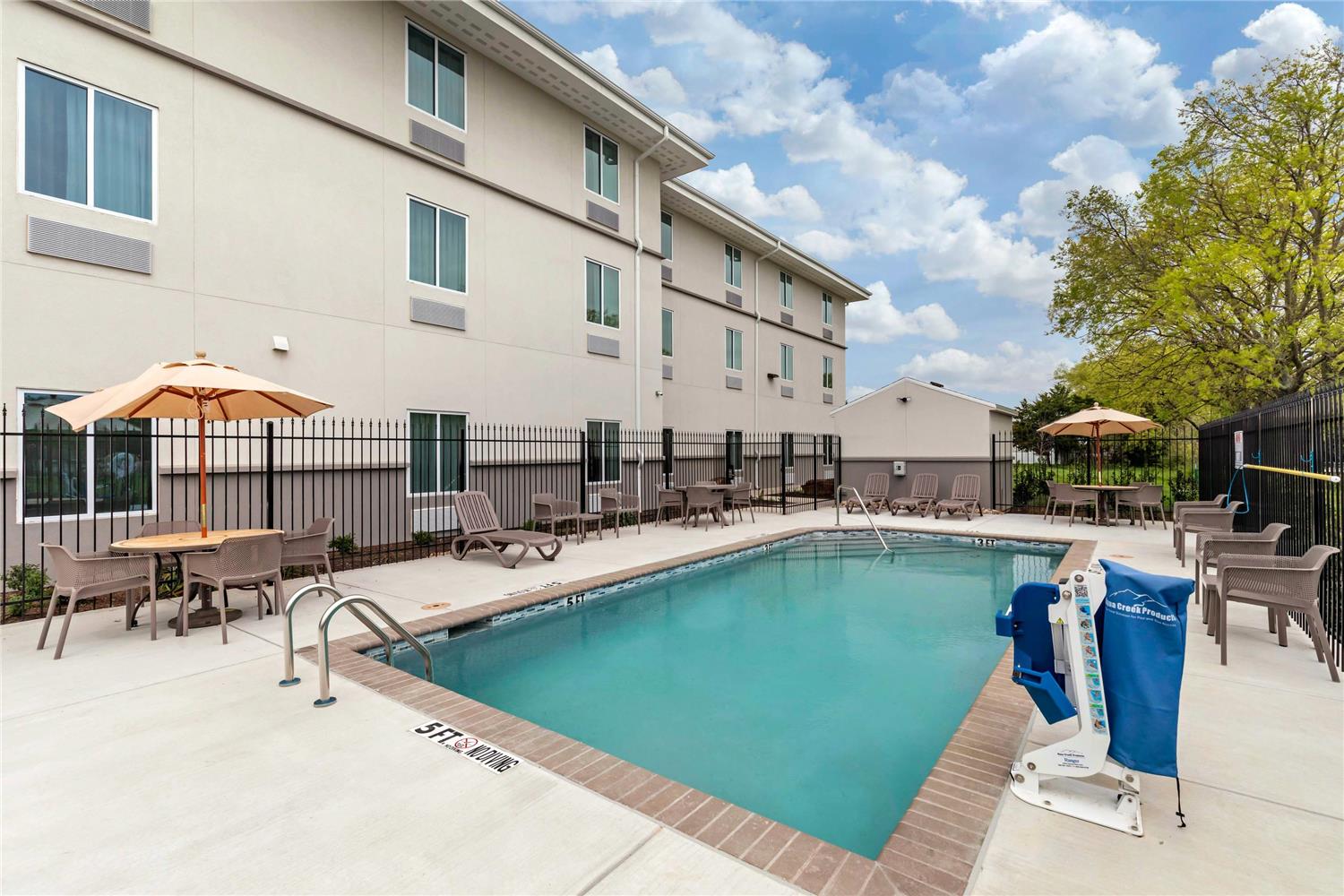Sleep Inn Lancaster Dallas South 2/14