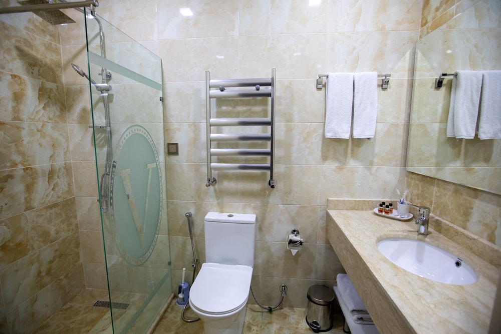 Volga Hotel Baku 31/32