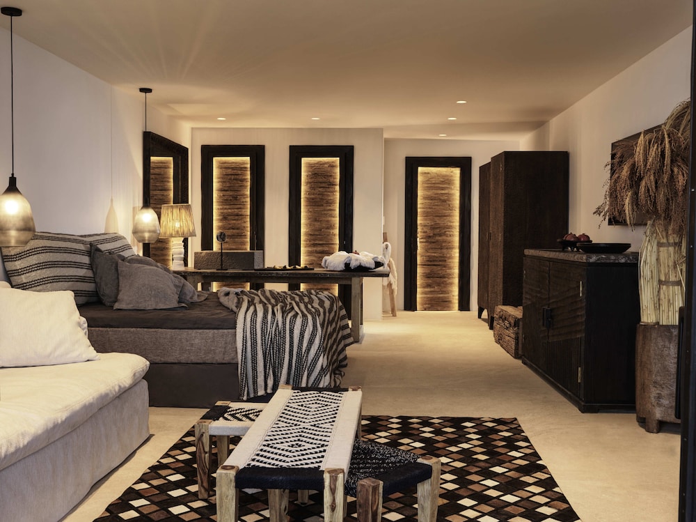 Myconian Panoptis Escape - Small Luxury Hotels of the World 39/50