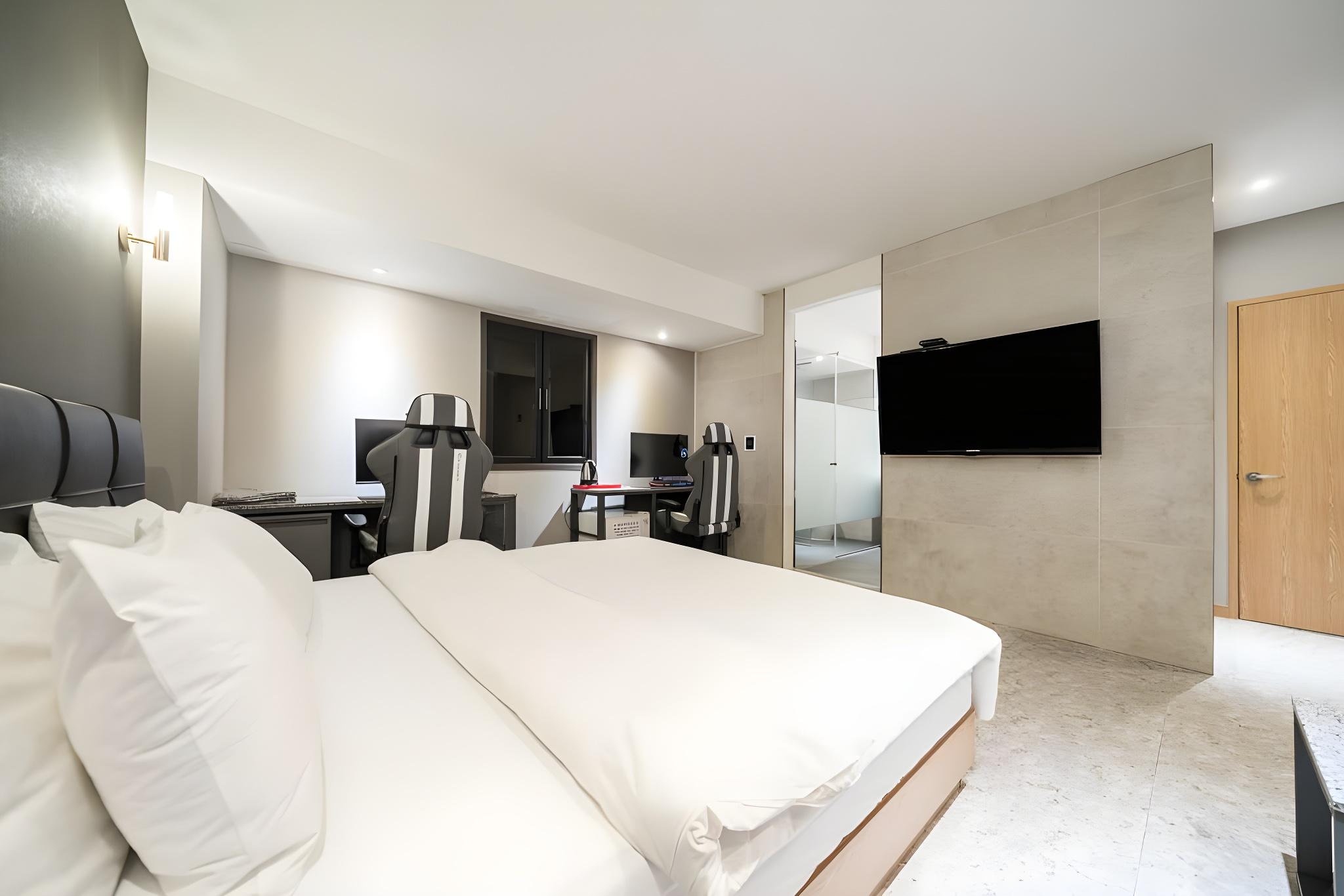 Vip, Bathtub