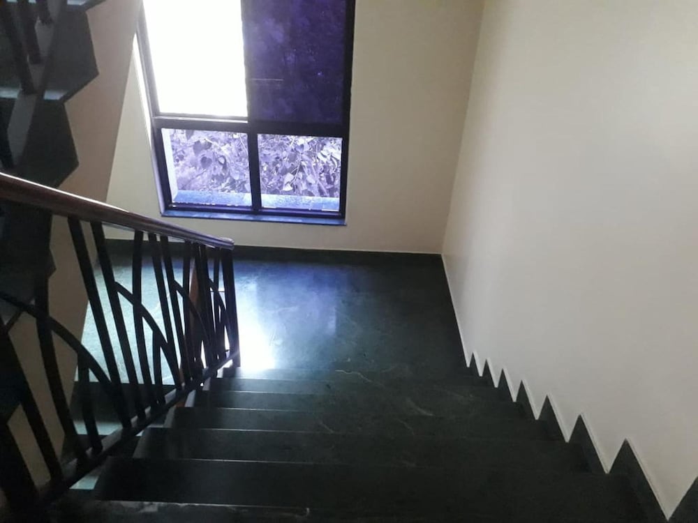 Hotel Samrat 27/40