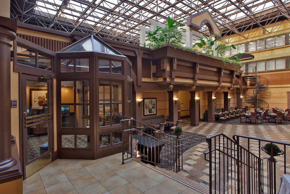 The Rockville Hotel, a Ramada by Wyndham 1/50