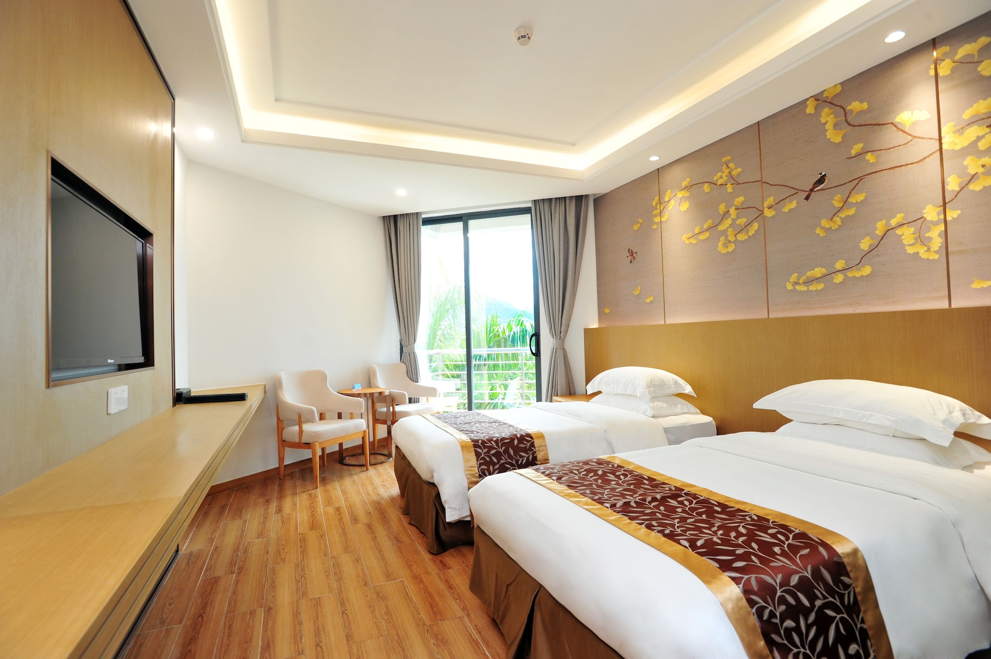 BOUTIQUE, TWIN BEDS