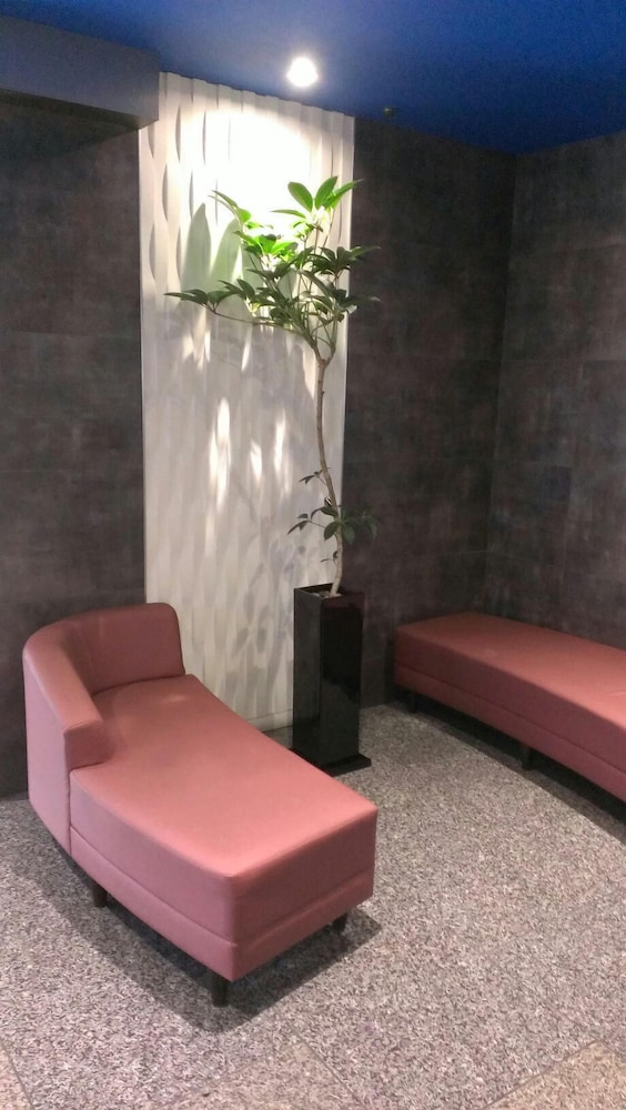 Hotel Sunplaza 25/34