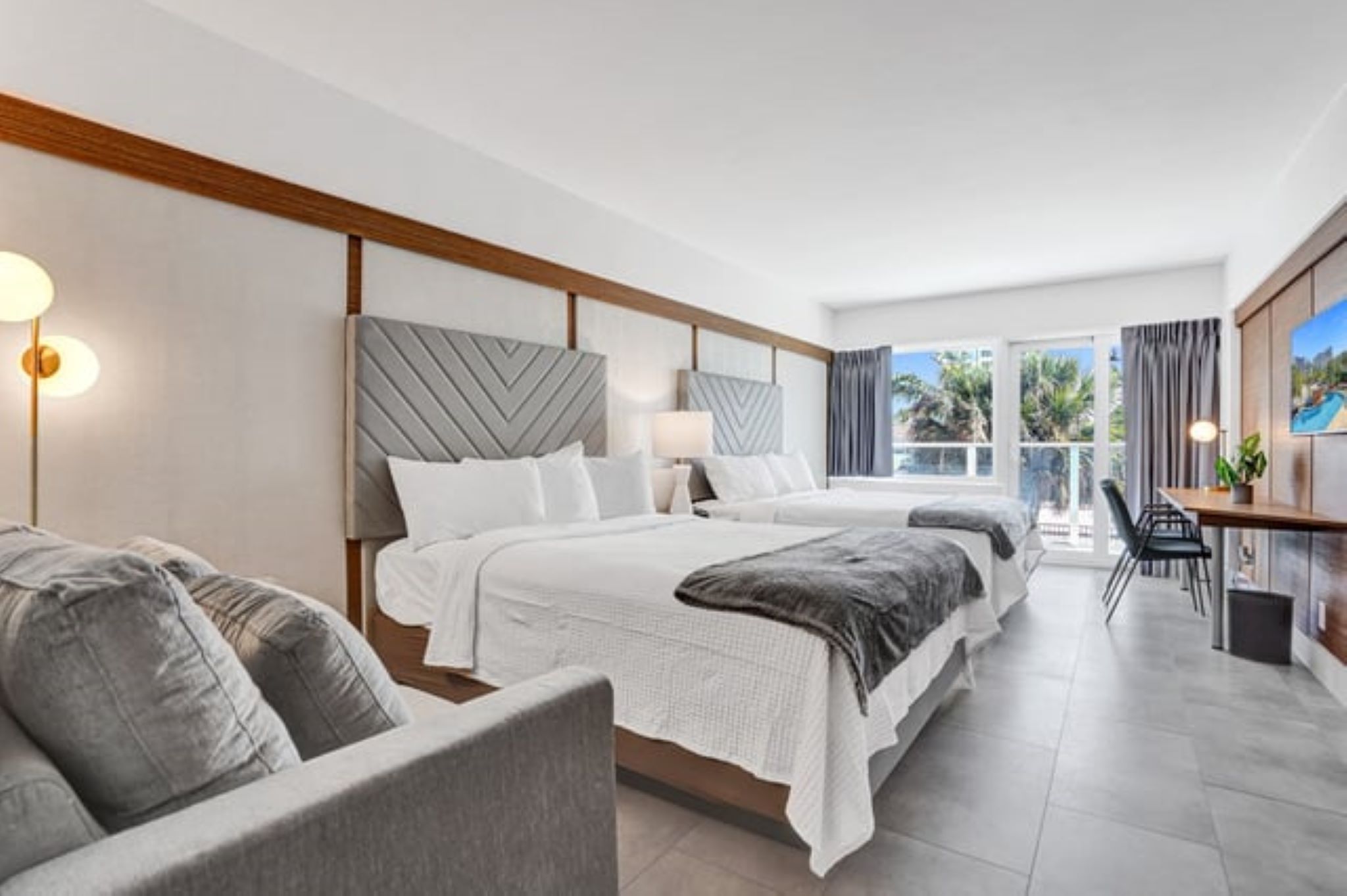 Premium, 2 Queen Beds