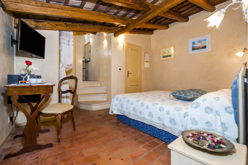 Residence Porta Antica 17/50