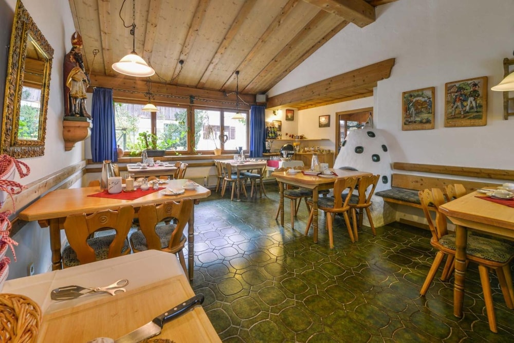 Landhotel Zum Metzgerwirt 22/28