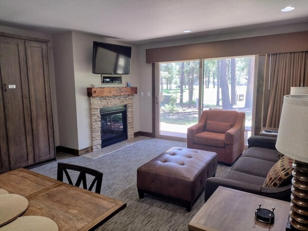 The Pines at Sunriver 39/58