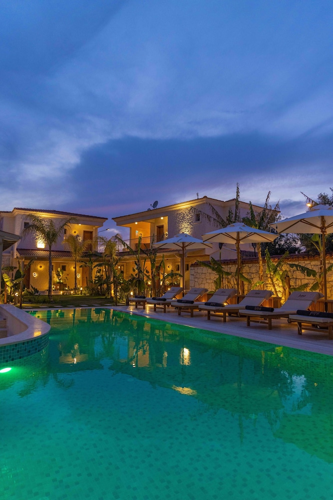 June Hotel Alacati 5/50