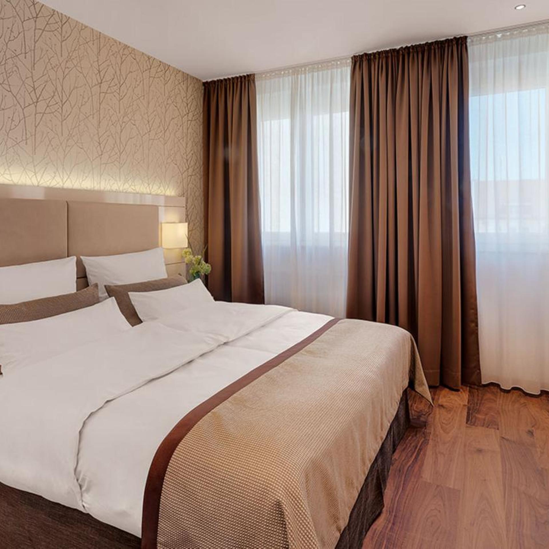 Penthouse Suite, Garden View