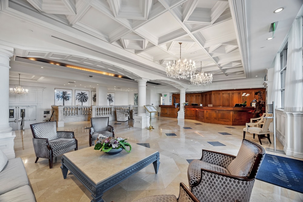 MARCO BEACH OCEAN RESORT 16/32