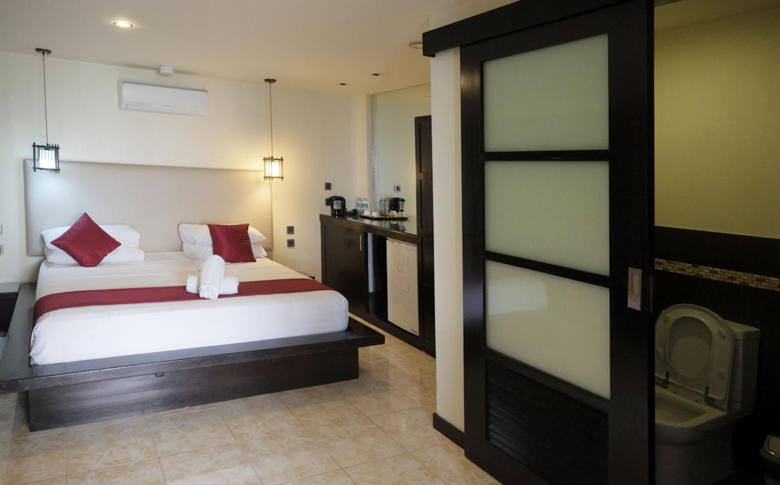 جناح بإطلالة على البحر، Cliffside Resort Panglao 2/2