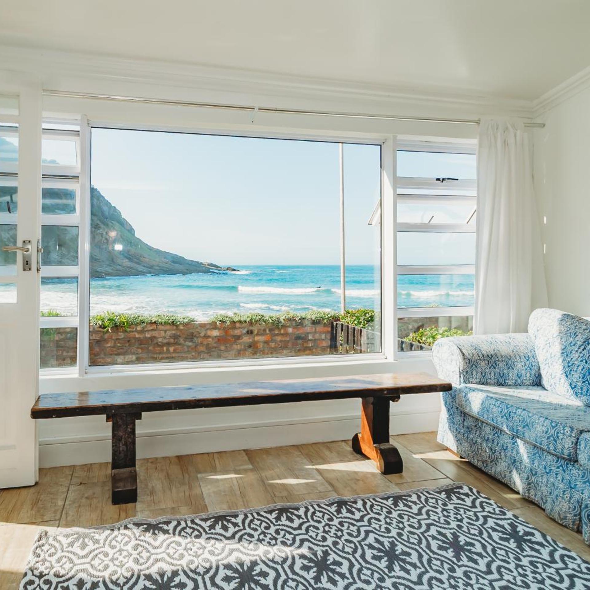 Silver Spray Beach Accommodation 24/40