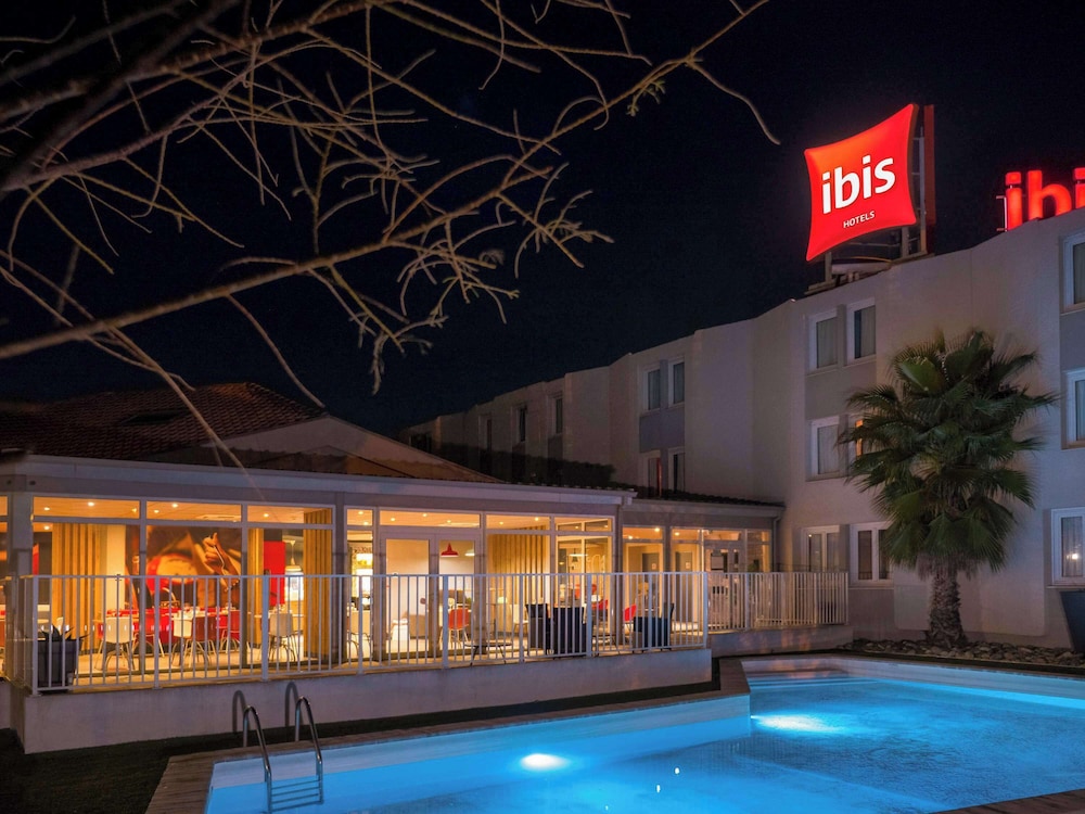 Ibis Arles 59/65