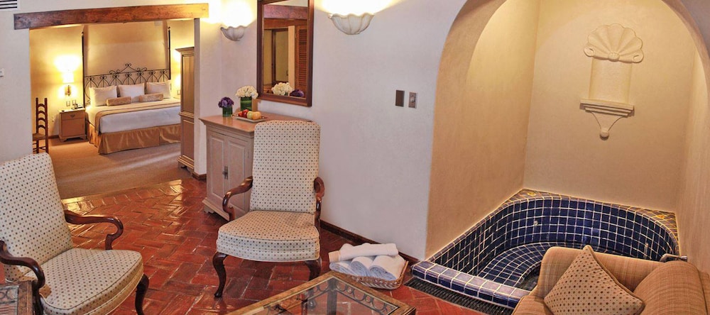 Hotel Villa Antigua 26/54