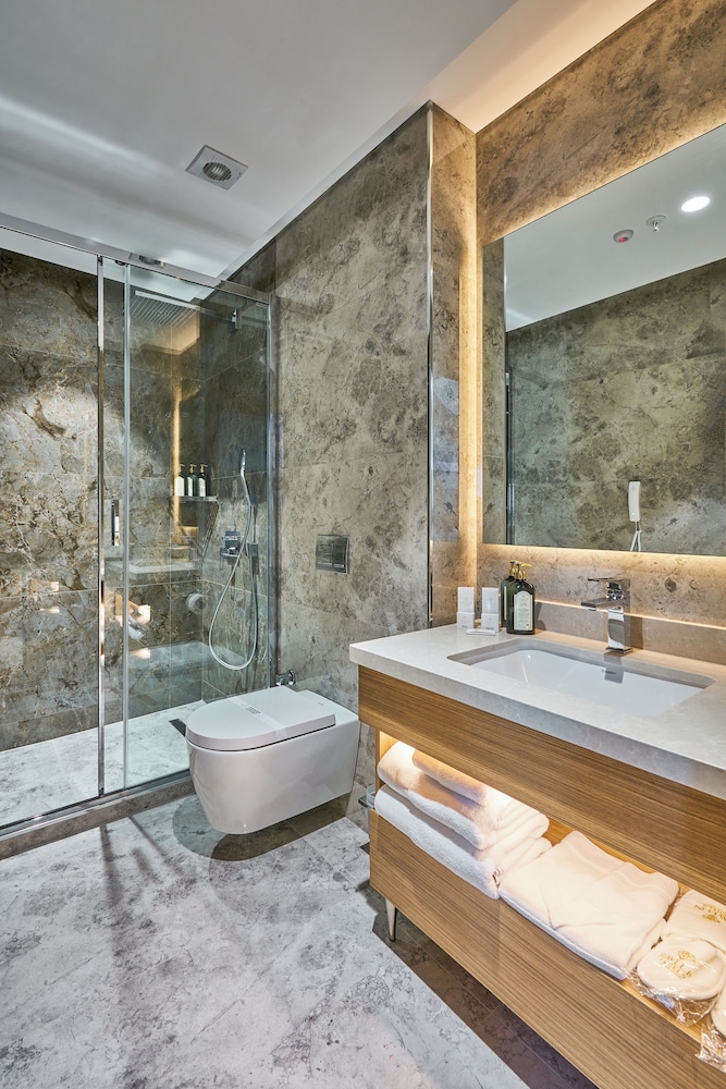 Rayelin Hotel Old City 48/50