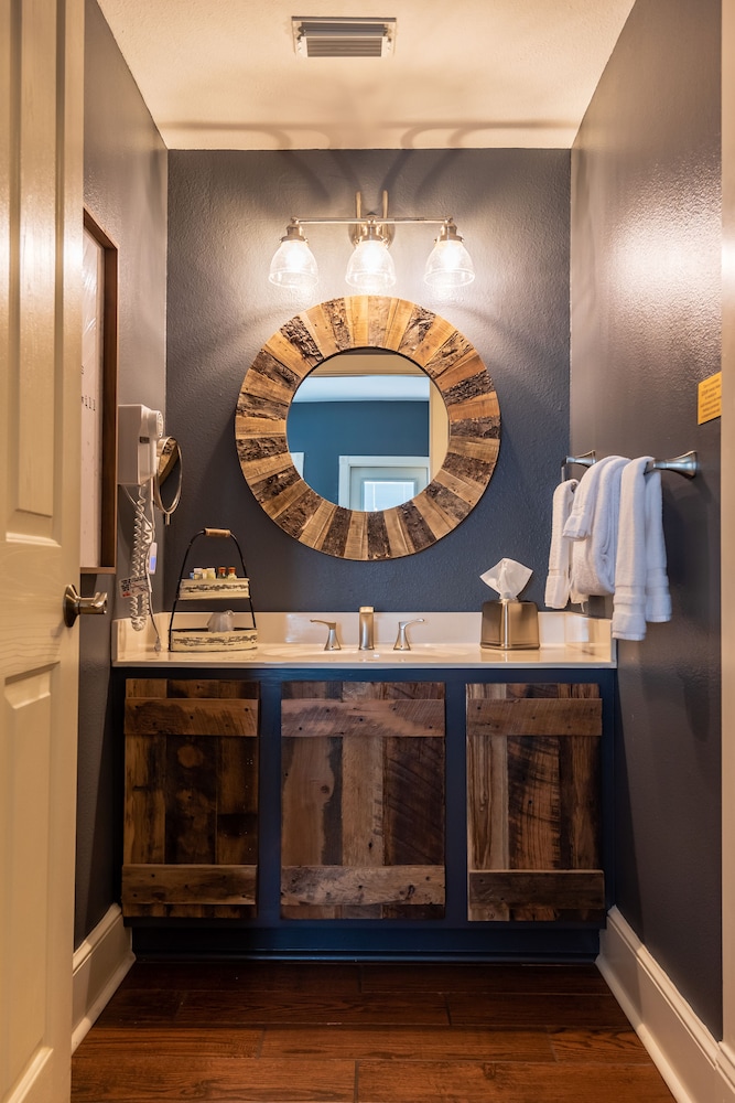 Gruene River Hotel & Retreat 4/50