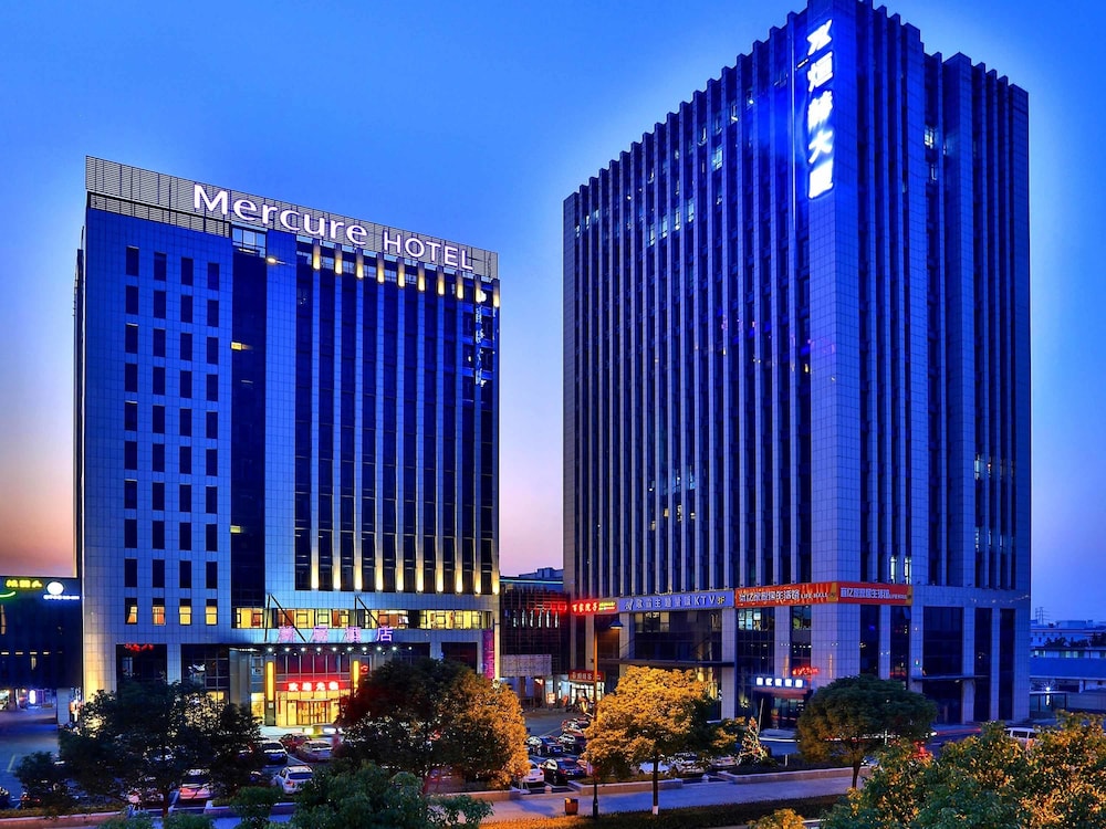 Mercure Hangzhou Linping 2/67