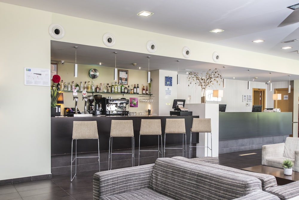 Holiday Inn Express Sant Cugat 8/60