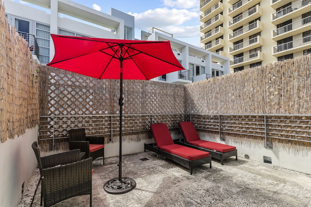 Fairwind Hotel Miami Beach 79/86