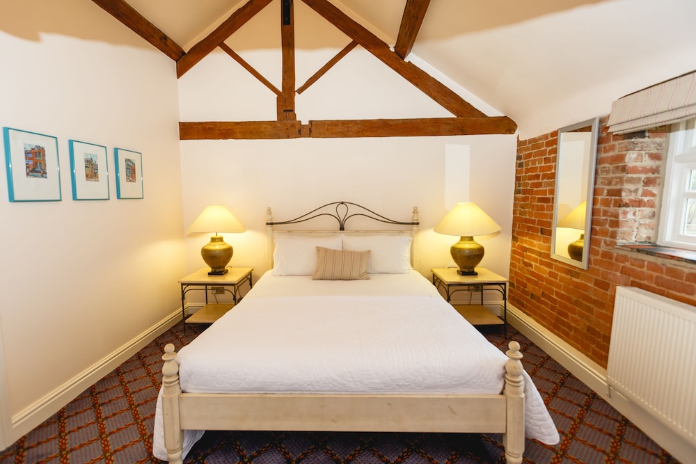 Donington Park Farmhouse Hotel 15/48