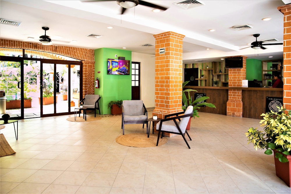 Hotel Colonial Playa del Carmen 30/50