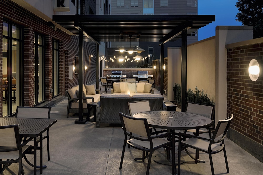 Hyatt House Columbus/OSU-Short North 30/50