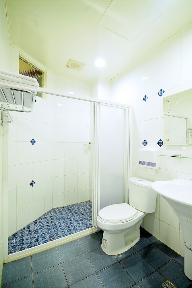 Xiu Shui Hotel 60/61
