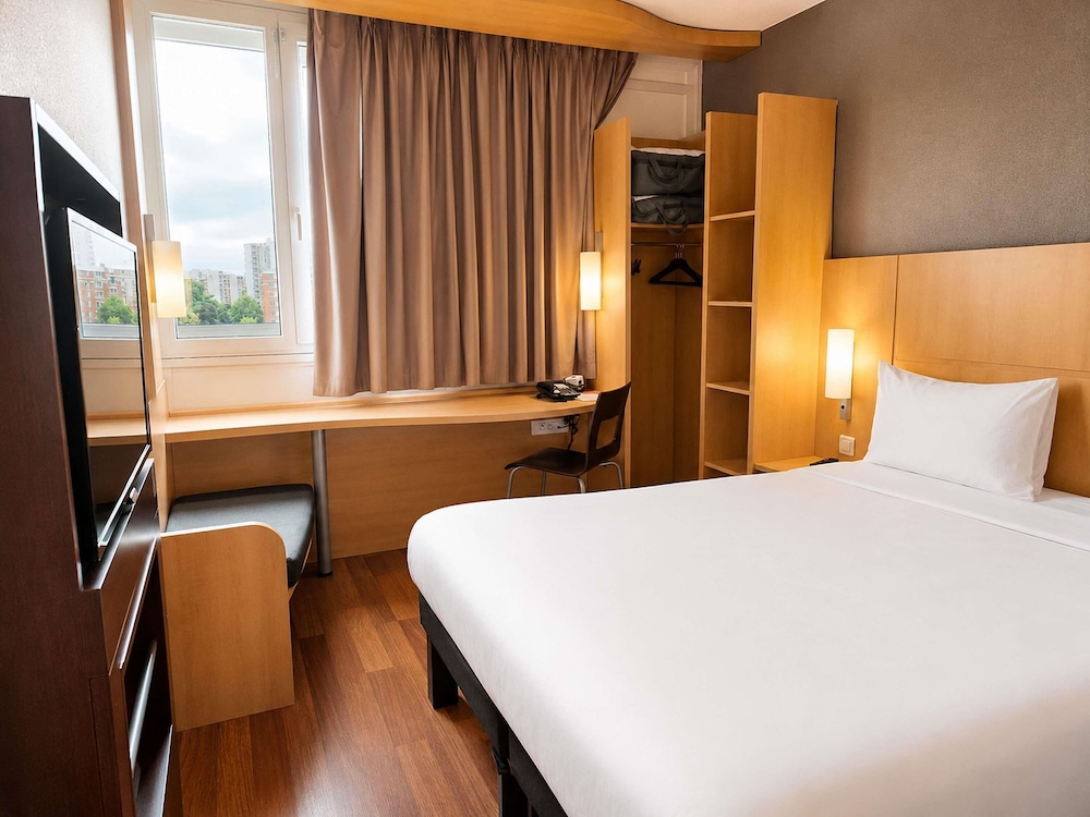 Ibis Paris Porte dItalie 24/72
