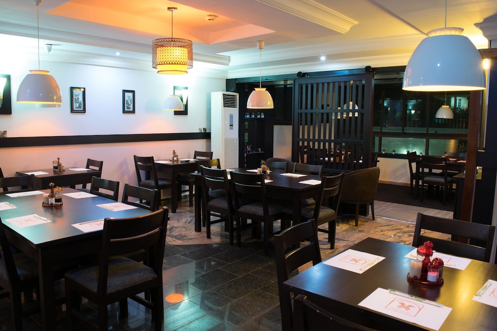 Casalinda Hotel & Gallery Resort 39/49