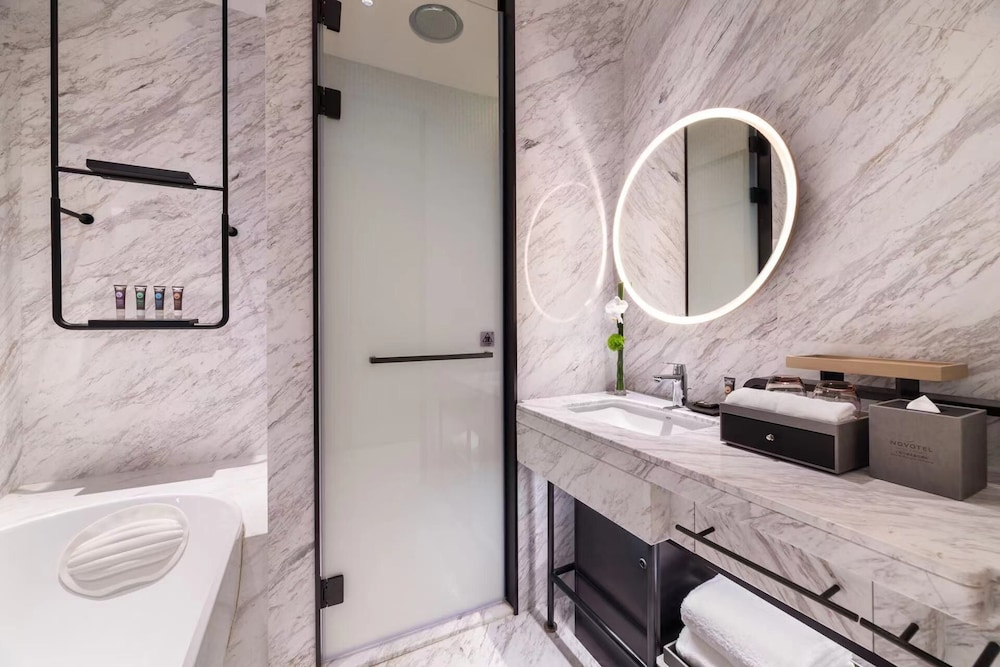 جناح عائلي بسرير مزدوج وسرير فردي، Novotel Shanghai Wanyuan 6/7