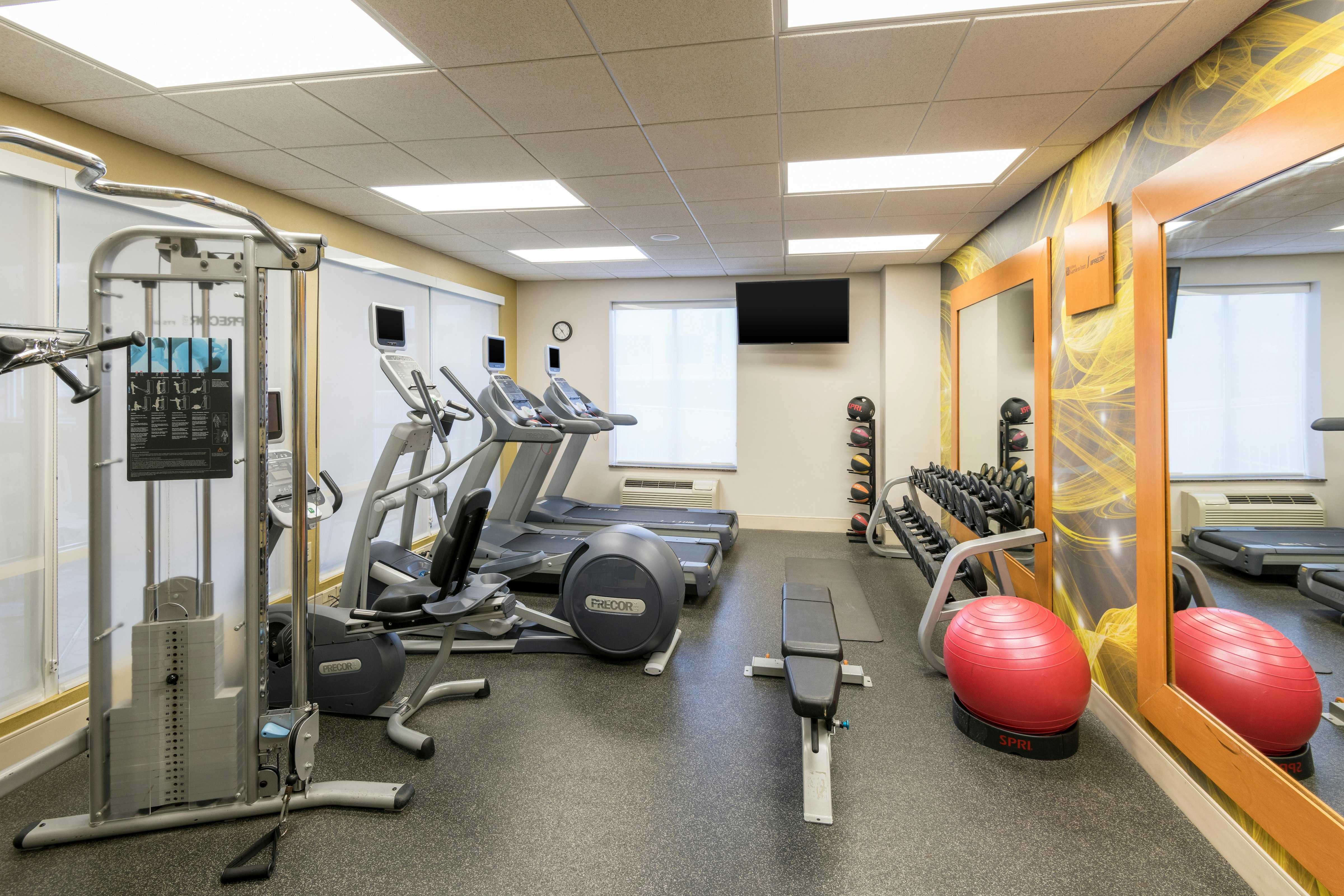 Hilton Garden Inn Silver Spring White Oak 23/51
