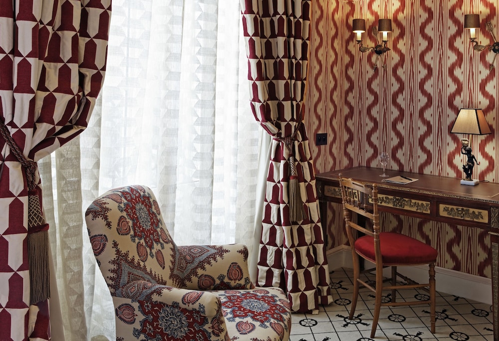 Relais Christine 5/94