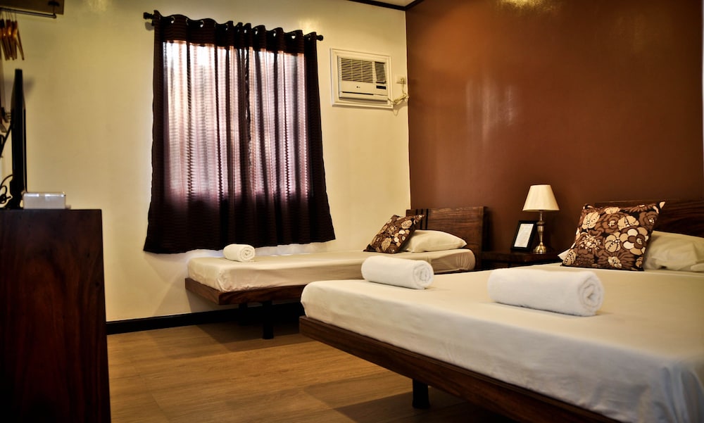 Cleon Villas Pension 12/24