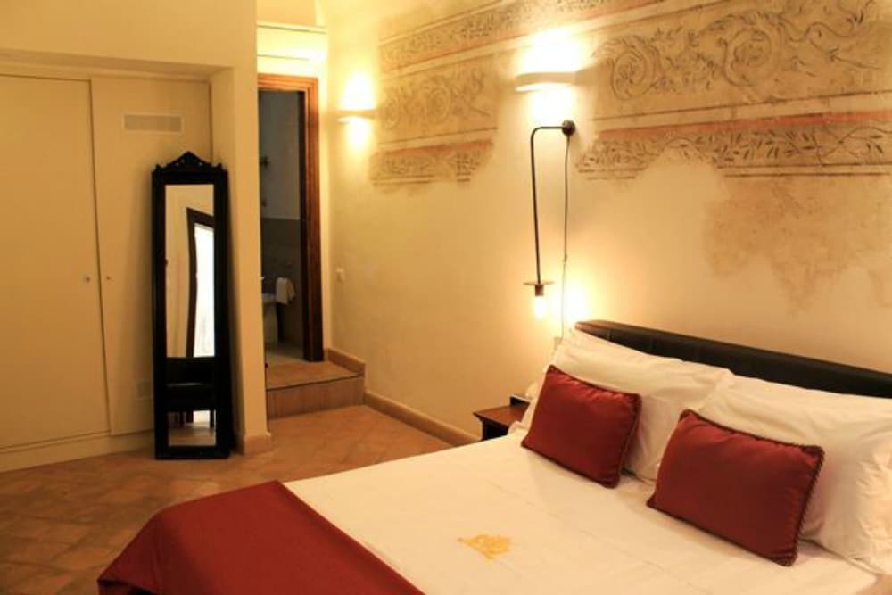 Relais Giulia 41/85