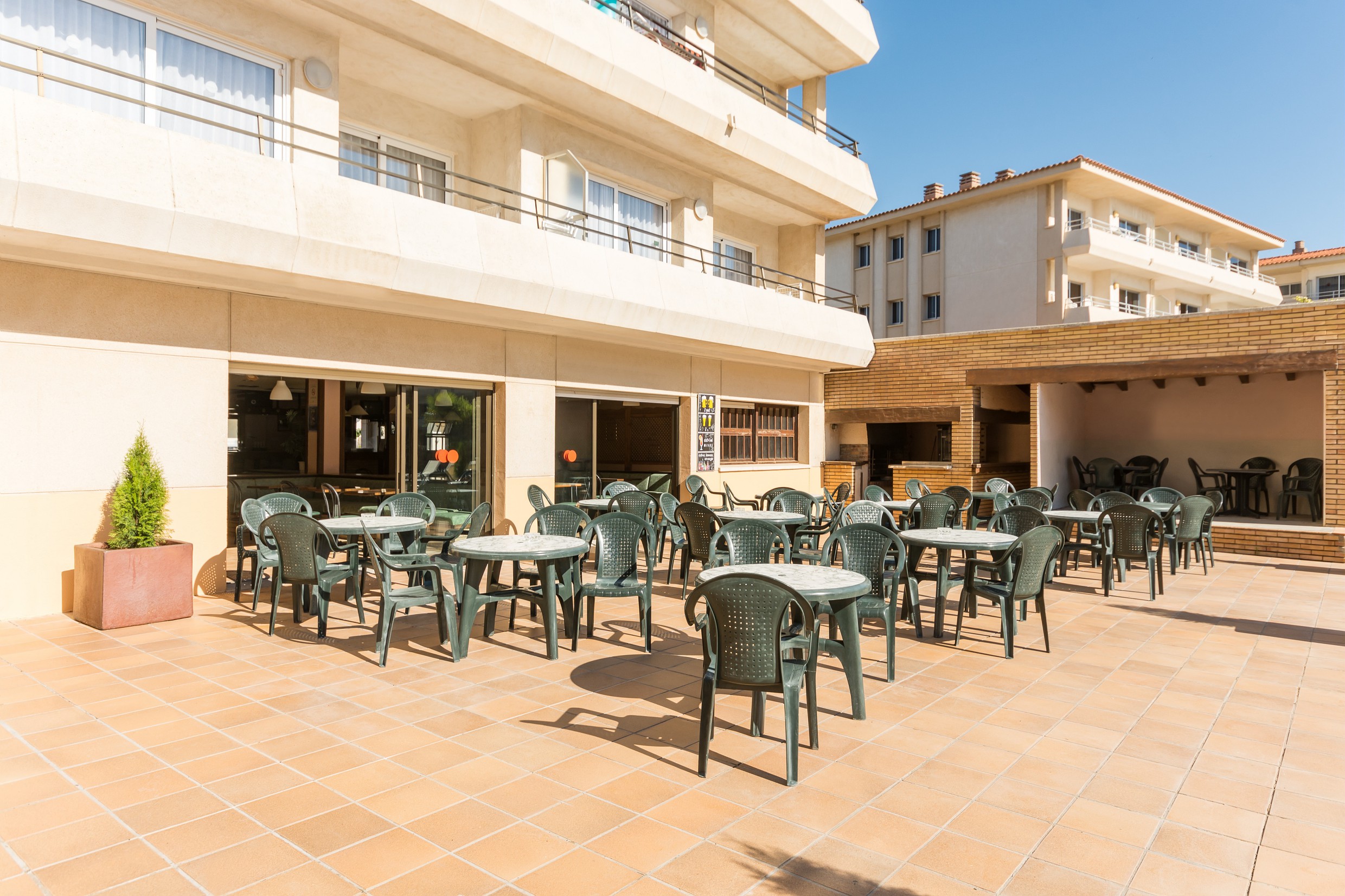 Festa Apartment Complex 14/23