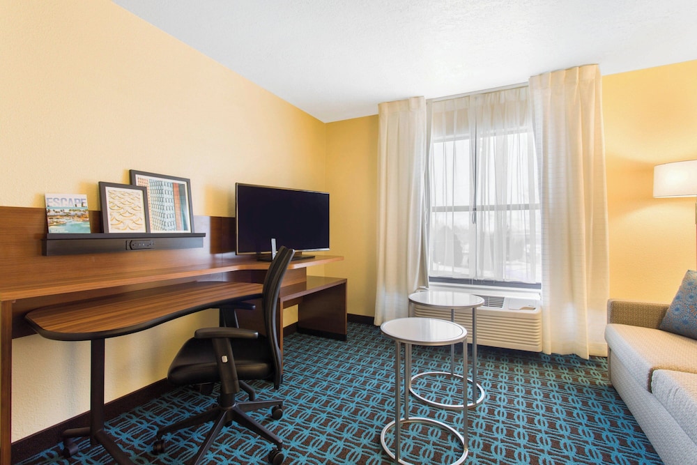 Fairfield Inn & Suites By Marriott Santa Fe 41/48