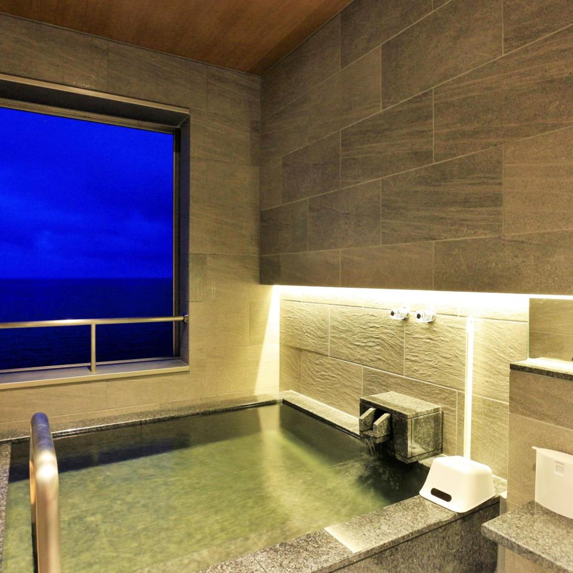 Superior, Twin Beds, with Extra Bed, Outdoor Bath, New Building، Amane Resort Seikai 2/3