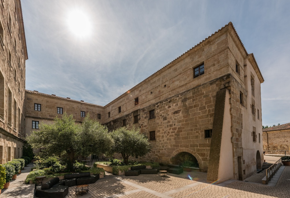 Palacio de San Esteban in SALAMANCA