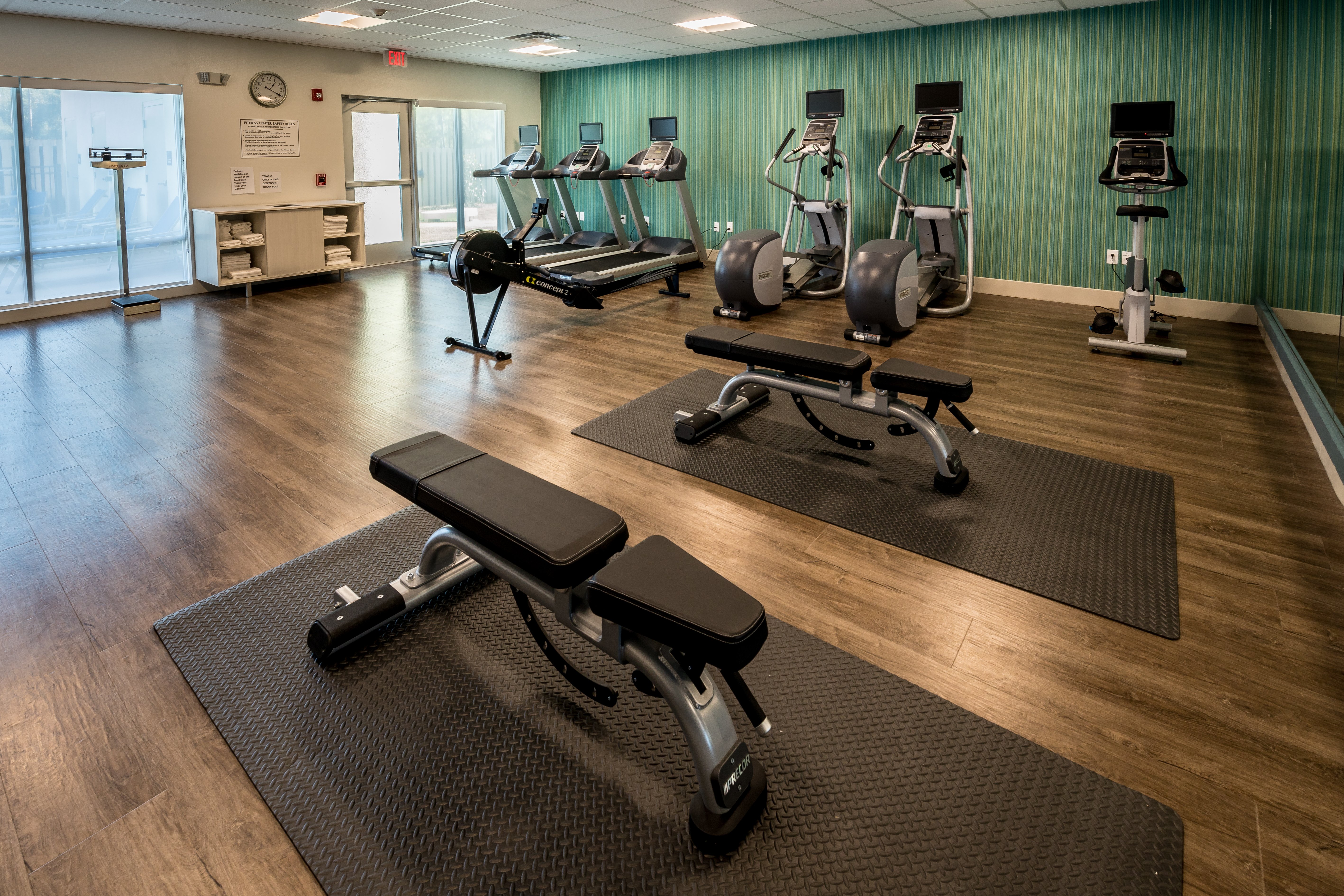 HOLIDAY INN EXPRESS NORTH AUGUSTA 32/55