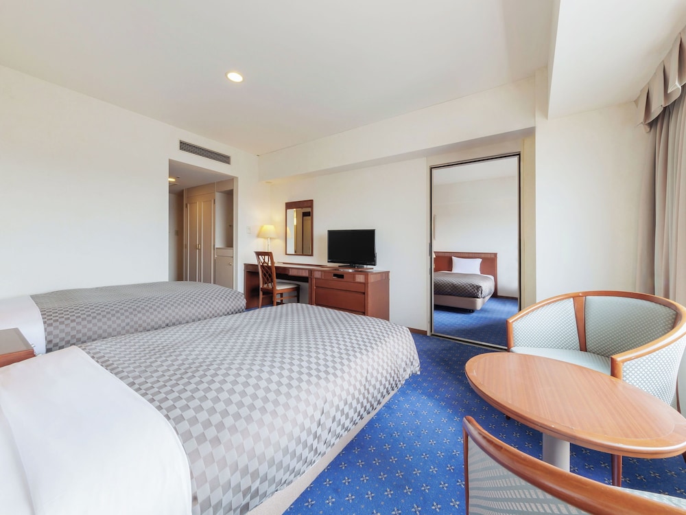 Room, Twin Beds